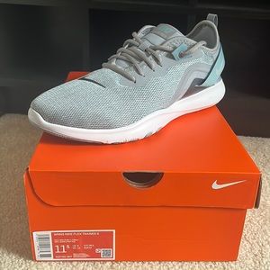 New Nike flex trainer 9 with box